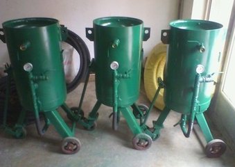 噴砂罐設(shè)備操作流程及常見注意事項(xiàng)